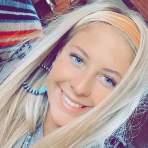 Meet your Posher, Kylee